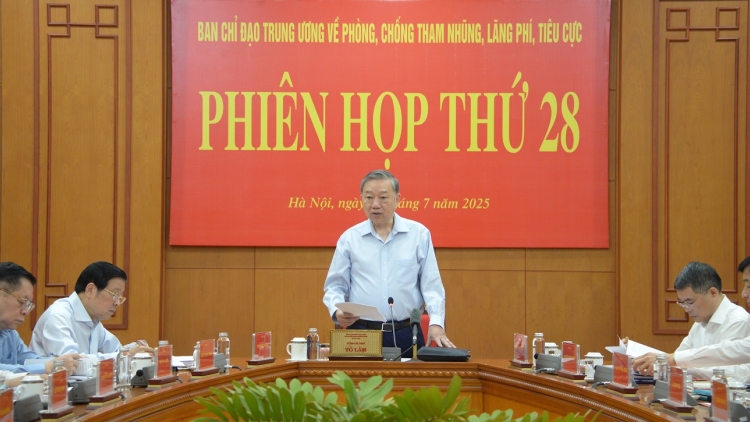 Khua git gai Ping gah ơi Tô Lâm git gai jơnum pơgang hưp ham ƀong kông ngăn, prai prăk khưi khai 