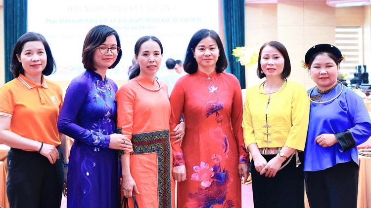 លើកកម្ពស់គុណភាពនិងពង្រីកបណ្តាទម្រង់អន្តរាគមន៍ពីគម្រោងលេខ៨លើក្របខណ្ឌ័តំបន់ជនរួមជាតិភាគតិចនិងតំបន់ភ្នំ