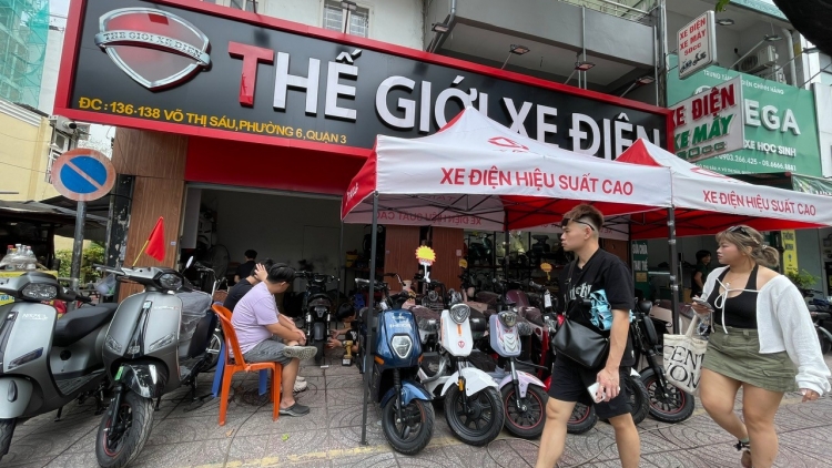 ពត៌មាន​ម៉ោង៦