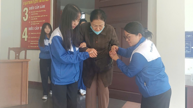 Lâm Đồng tơbêng tơdroăng tuăn pâ pơlê xiâm tơnêi têa ing mâu tơdroăng pâ mơnê mơngế ai hnoăng tơnêi têa