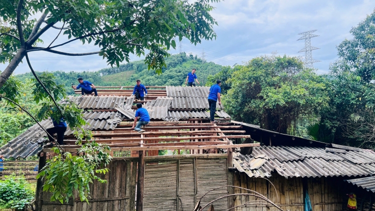 SLẮM ÓN LÀO CAI MẮN SLIM TẲNG CÓ ĐIN TỈ CHANG SLÌ MẤƯ