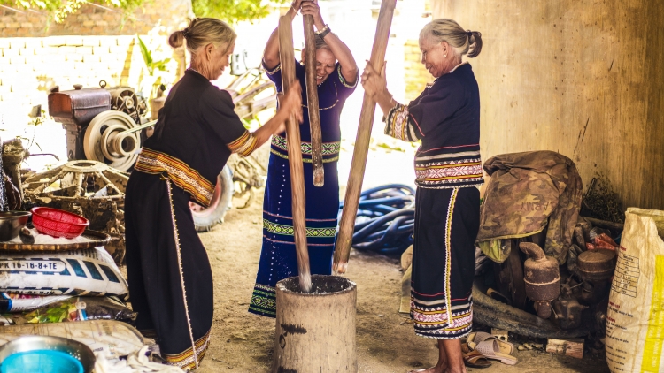 Trau pai gôl ju bri-Ƀô kah têh hvi tâm ŭnh năk Xơ Đăng 