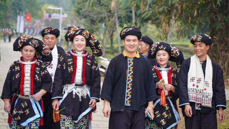 Live bùng tangz cong tồm diáo số 5