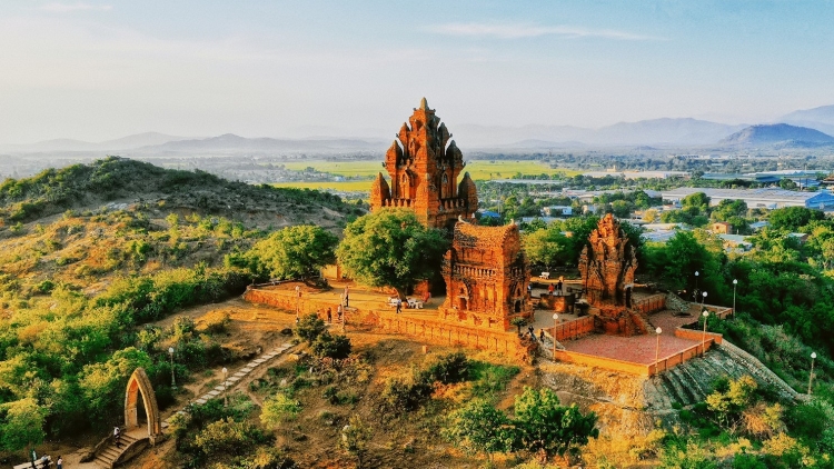 PAGLAONG RAIDIUK BHUM BANGSA CAM