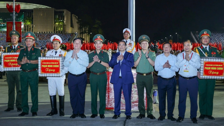 Pơƀut bruă pơtop hrăm  gưl  kơnuk kơna rơbat pơtrui hăng rŭi tơhan ƀơi tơdron lăk Ba Đình