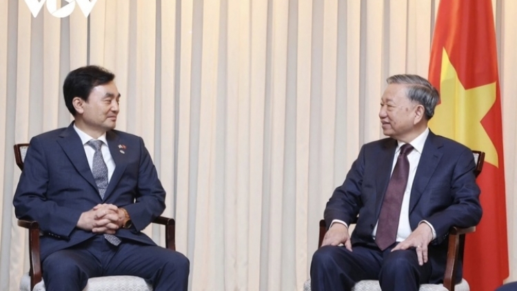 ពត៌មាន ម៉ោង ១៥