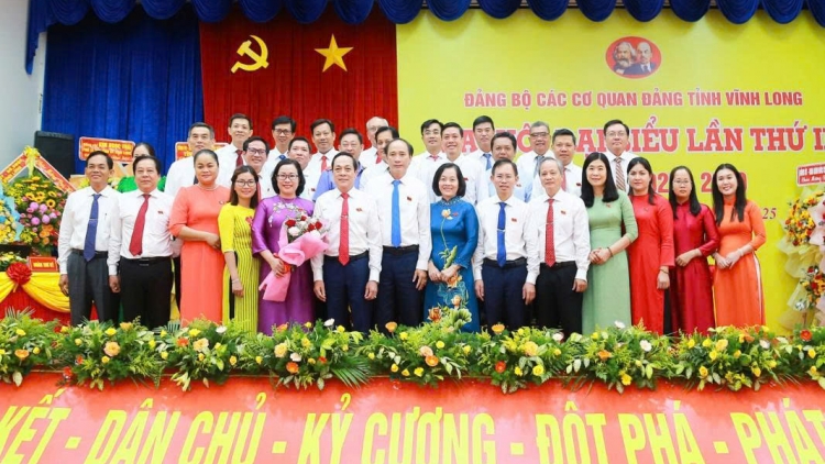 ពត៌មាន ម៉ោង ១៥