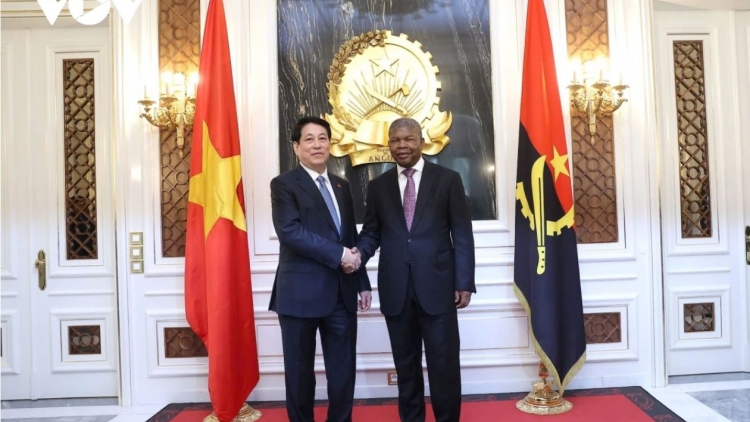Kơdră  teh đak Lương Cường pơma đam hăm Kơdră tơm teh đak Angola
