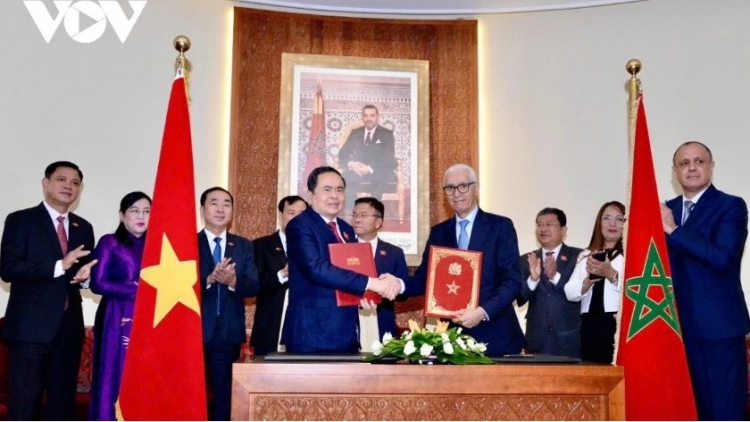 Kơdră Kuôk hô̆i Trần Thanh Mẫn pơtôch 'lơ̆ng rŏ 'măng năm pơm jang tơ̆ teh đak Thụy Sỹ, Senegal, Morocco