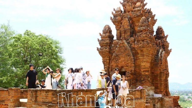 KHANH HOA DUI PACHREIH JIRAH MENG DRAP AR ILAMO BANGSA CAM