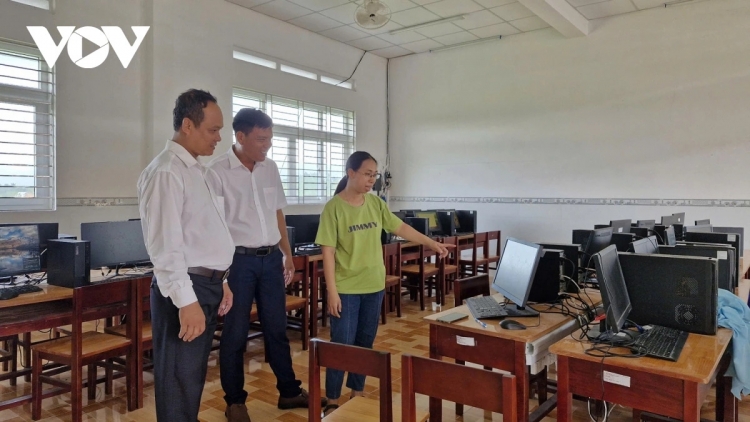 ត្រៀមខ្លួនសម្រាប់ឆ្នាំសិក្សាថ្មី សាលាប្ដូរថ្មីចាប់ពីមូលដ្ឋានសម្ភារ:រហូតដល់បរិវត្តកម្មឌីជីថុល។