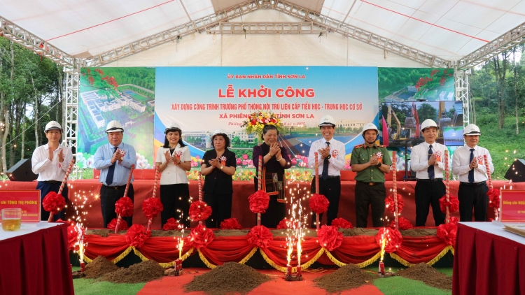 Chương trình phát thanh quam Tay thứ 6 mự 22 căm bườn 8 pì 2025. 