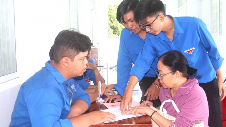 រដូវវិស្សមកាលបៃតងនៅវិញឡុងជាស្នាមតម្រារបស់យុវវ័យតំបន់ជនបទ