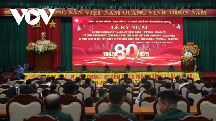 THÁI NGUYÊN HƠNH DEH 80 C’MOO BHRỢ T’VAIH CHÍNH QUYỀN CÁCH MẠNG