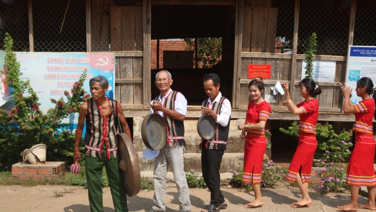Klau Teang kờñ gơboh