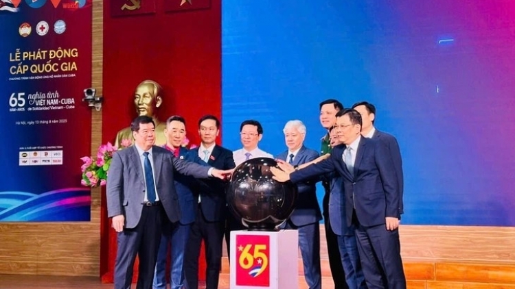 ពត៌មាន​ម៉ោង៦