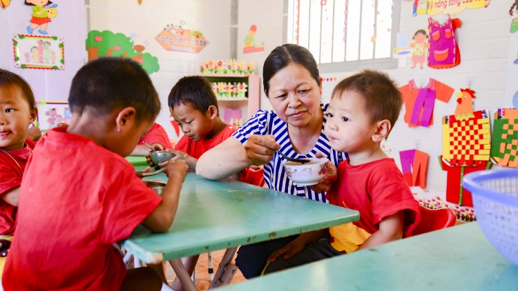 Tzính sâu quảng nhàn học phí miền màn Điên Biên kềnh guyền hâyz