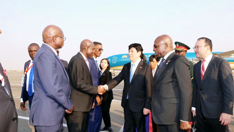 Kruanh dak Lương Cường khâl gưl Ngih dak tât Cộng hoà Angola