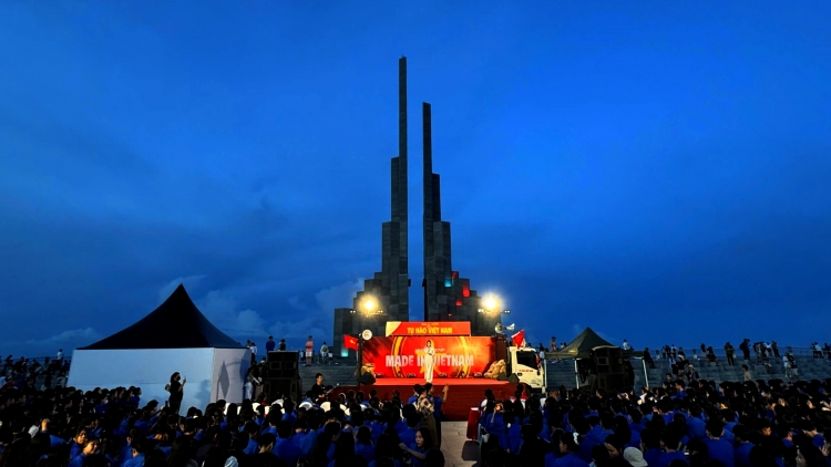 “Bôk ndeh n’hao rhơn Việt Nam” rlu jâng ta Đăk Lăk