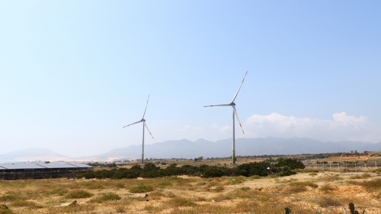 Chính phủ ntrŭnh  mbơh nău nchrăp mbơh tơih nău kan way kan an nău nchrăp ƀư điện hạt nhân Ninh Thuận.