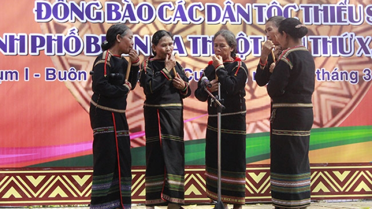 Đĭng tŭt-rơkong tơpui mơnhên rơpâu hơnăm dêi hdroâng Rơđế