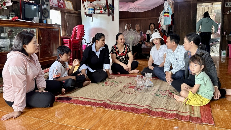 Dak Lak tơdjuôm ivá ăm hok tro kơpong tơkăng kong troh hngêi trung