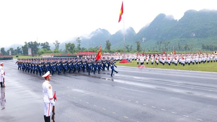 Kan sát gâk kring têa kơxĭ Việt Nam hbrâ ăm hâi leh kân dêi hdroâng mơngế