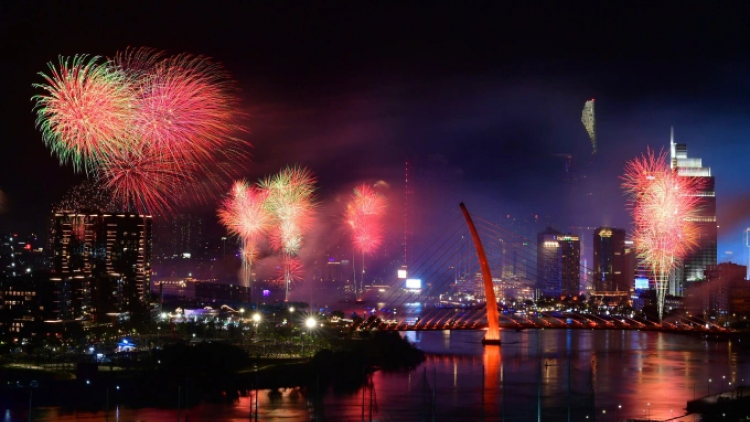 BAN RAYA HO CHI MINH BREI CUH PHAO BANGU GLAONG DI HAREI NEGAR 2/9