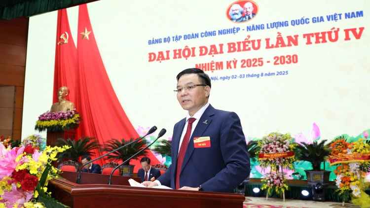 Củ tịc Mpồl duh broă cau geh jơng ồng Lê Mạnh Hùng pơn jat tai geh pồ lơh Ƀí thư Đảng ủy Tập đoàn Petrovietnam