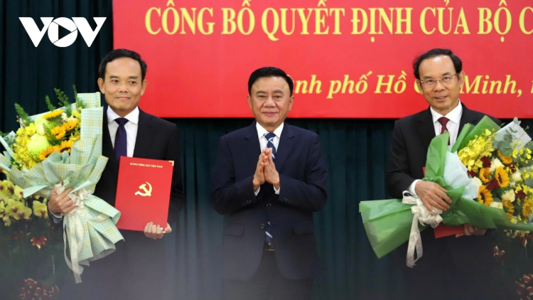 ONG TRẦN LƯU QUANG HU MENTRI CHINH TRI BA NGAK BI THU THANH UY BAN RAYA HO CHI MINH 