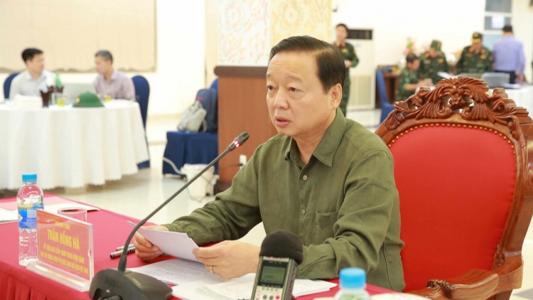 Phó Thủ tướng ồng Trần Hồng Hà đơng lam pơrjum bè broă lơh drơng wơl mờ mìu càl rbut dờng sồ 5