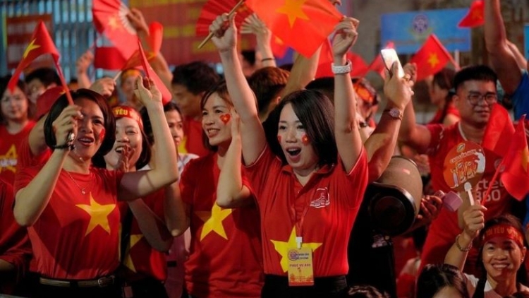 Pă an 100 rbăn prăk/hê an ƀon lan lam dak rhơn Tết đăp mpăn