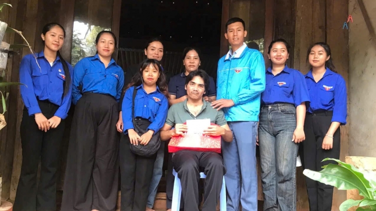 Mơnuih ƀôn sang Dap Kơdư hla tui tơlơi Wa Hồ pơtô