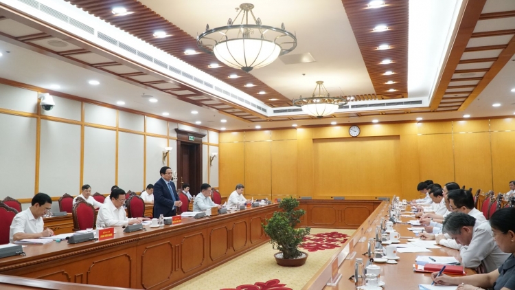 Jơnau tơngĭt ngai dơ̆ 6, ngai 29 nhai 08 nam 2025