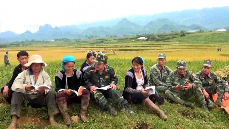 Tahen ndrel ƀon lan jăng lơi tâm gŭ ur sai ơm