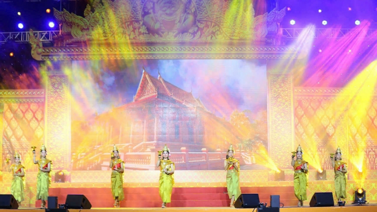 កឹងធើថ្មីជា “បេសកជនទេសចរណ៍” នាំយកវប្បធម៌តំបន់ទៅគ្រប់ទីកន្លែង។