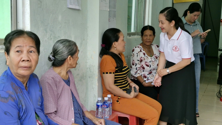 ថ្ងៃសៅរ៍ដើម្បីប្រជាជន- រដ្ឋបាលសាធារណ:ចល័តចុះទៅដល់អនុសង្កាត់។