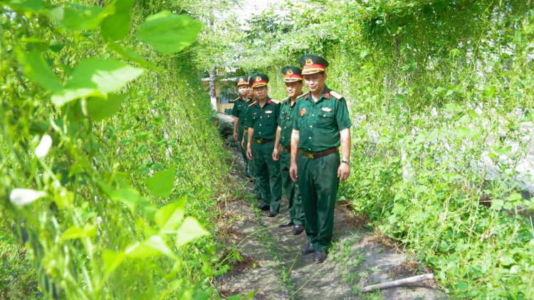 CHIẾN SĨ MIỀN TÂY