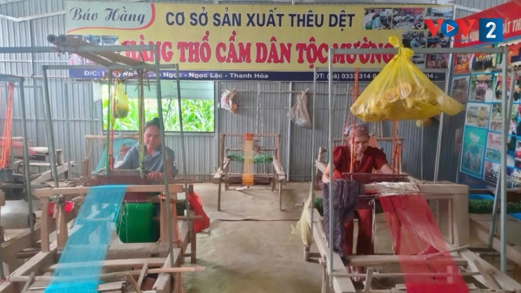 NẮM NHẰNG KHỎ PJOM TẮM PHẢI LÀI