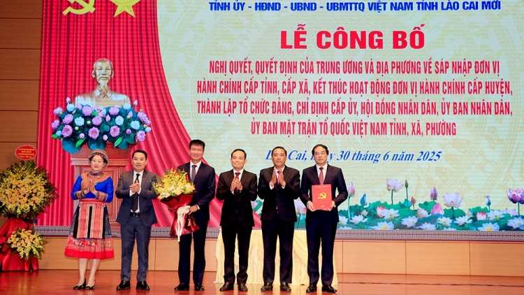 Lào Cai:Phát héng khzá hênz hò nò mình pháo