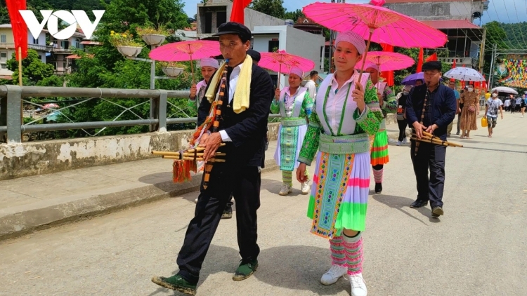 Tso cêr lov jêv hnuz ciêz 14/9/2025