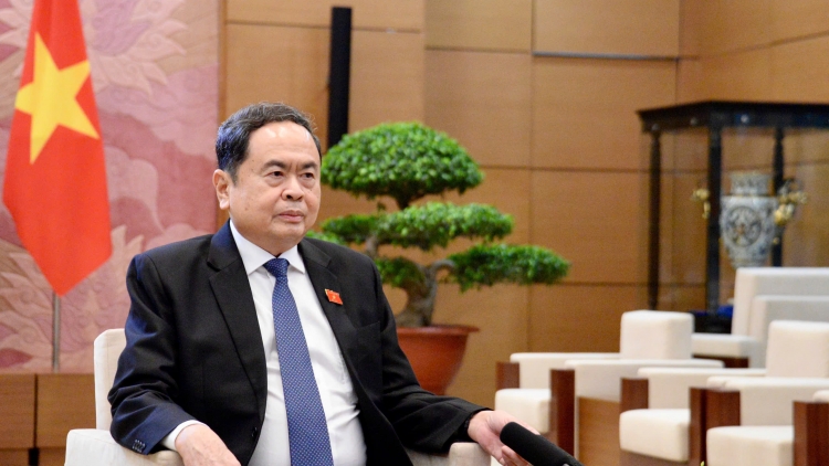 Tơl jơnau lơh nền, ală broă lơh nền ndrờm tài làng bol lơm