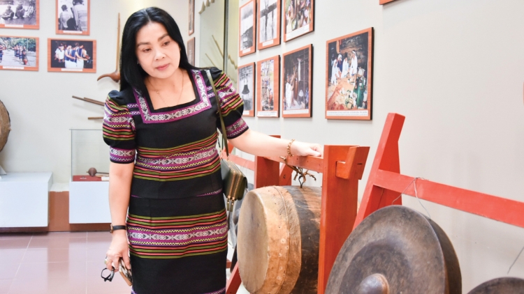 Jơnau đơs pơn đik kòn cau K' Ho