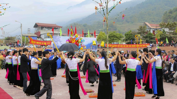 Chương trình phát thanh vằn nghệ, thứ 7 mự 15 căm bườn 9 pì 2025