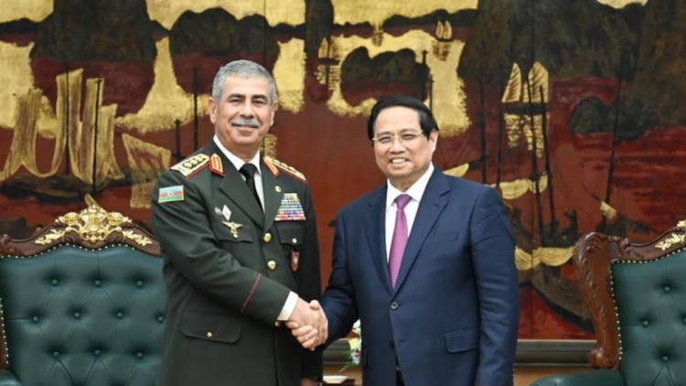 Thủ tướng teh đak bơ̆n Phạm Minh Chính sơng Ƀô̆ trương Anih tơm vei lăng Khul linh Azerbaijan 