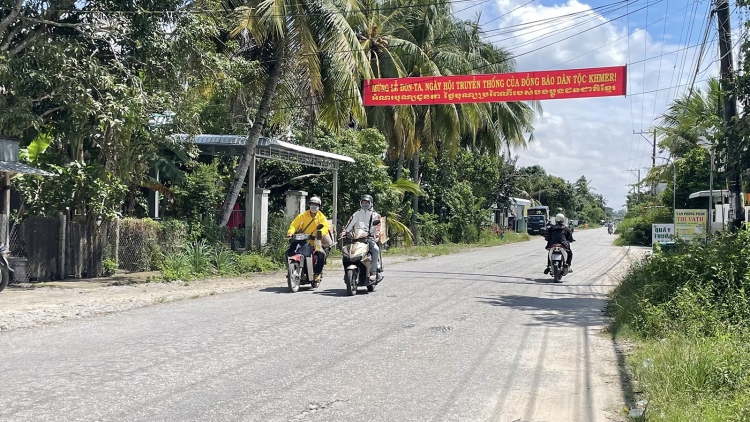 ឃុំអូឡឹមពង្រីកប្រពៃណីវីរភាព។
