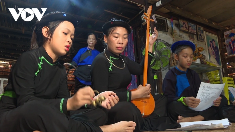 URANG KHIK RAMIK SAONG PAMBAK ILAMO BANGSA DI LAM DONG