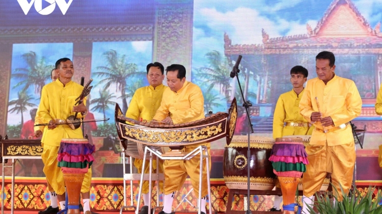 CẦN THƠ BHRỢ BHIỆC BHAN SENE DOLTA C’MOO 2025