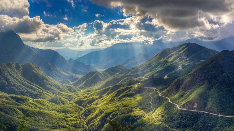 Ngon tô thứ 2 mự 29 căm bườn 9 pì 2025: Tiện tô cắp lung Hoang Vằn Học