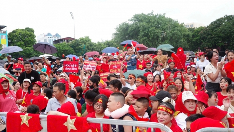 Lăn čar sam bŏ hŏng hla čhiăm gru lehanăn mnga mơak Hruê mkŏ mjing Ala čar 